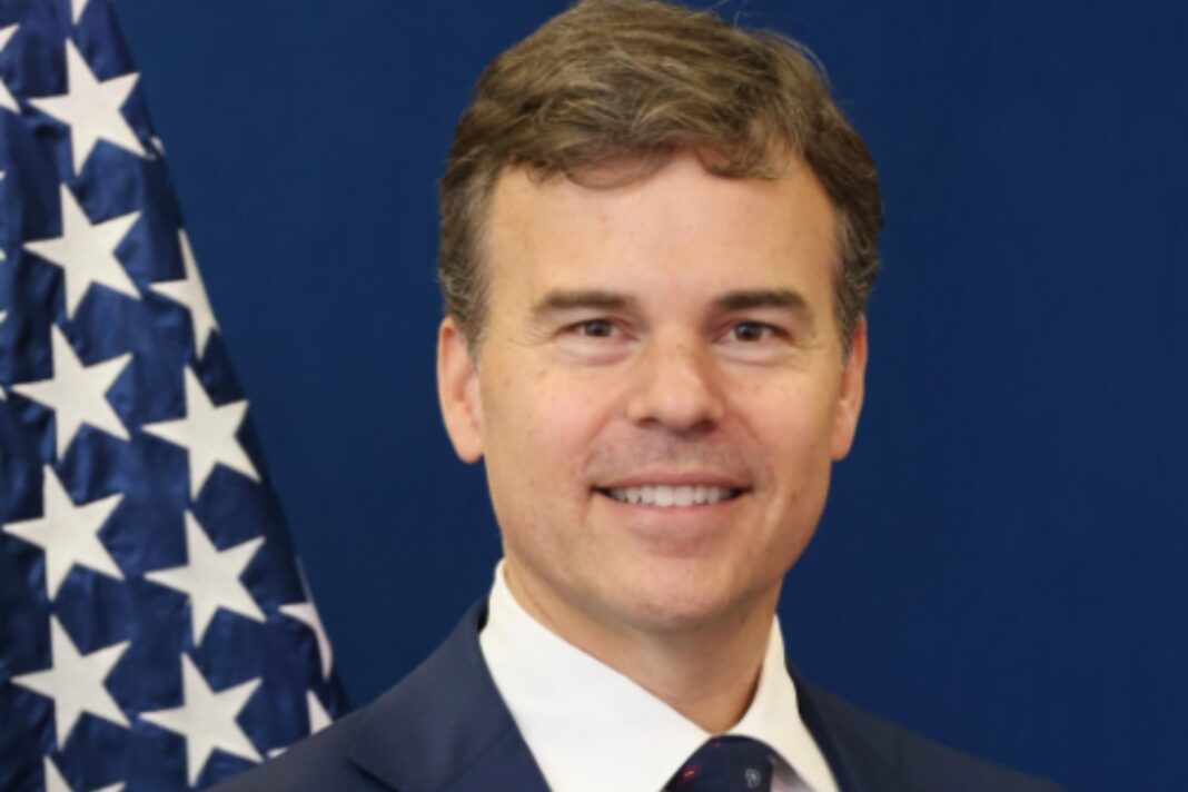 John M. Barrett, diplomático estadounidense designado para Venezuela