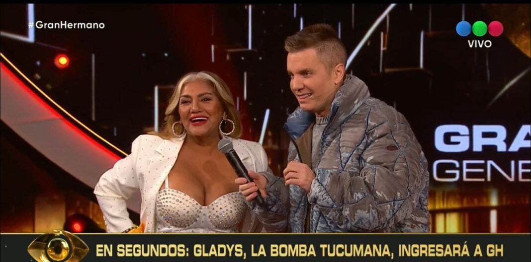 Gladys 'La Bomba' Tucumana ingresando a la casa de Gran Hermano