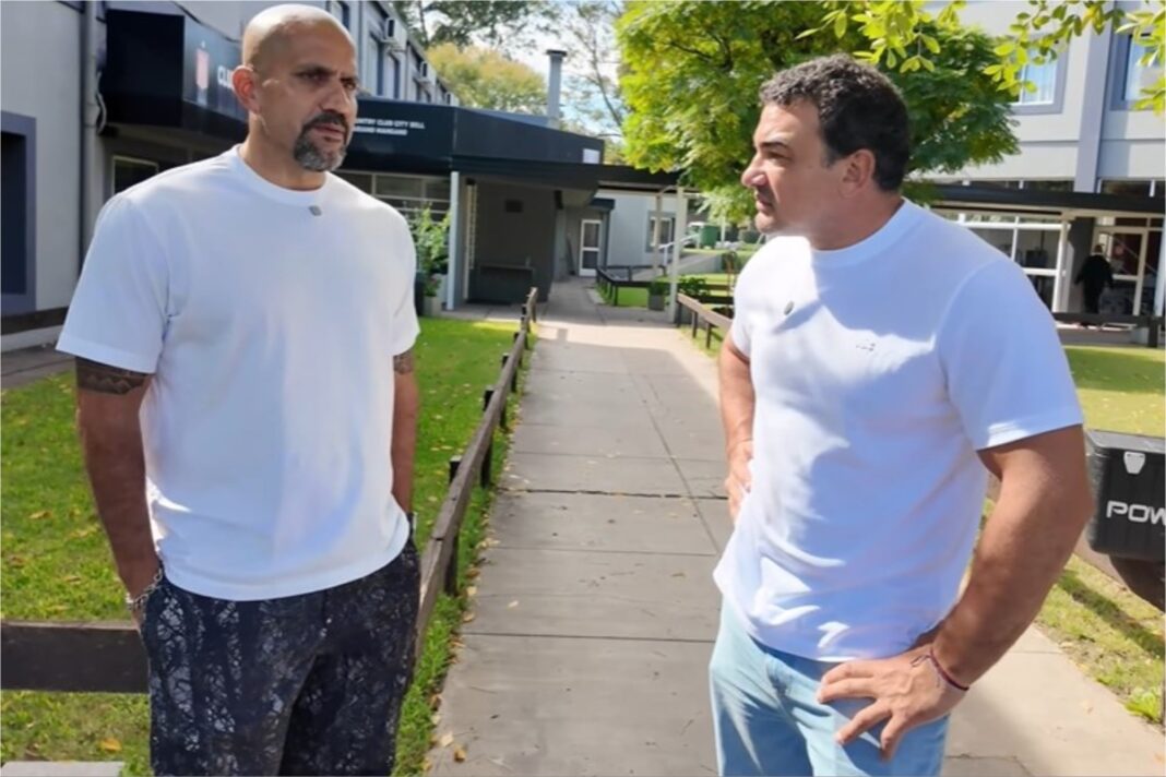 Juan Sebastián Verón sonriendo durante una entrevista