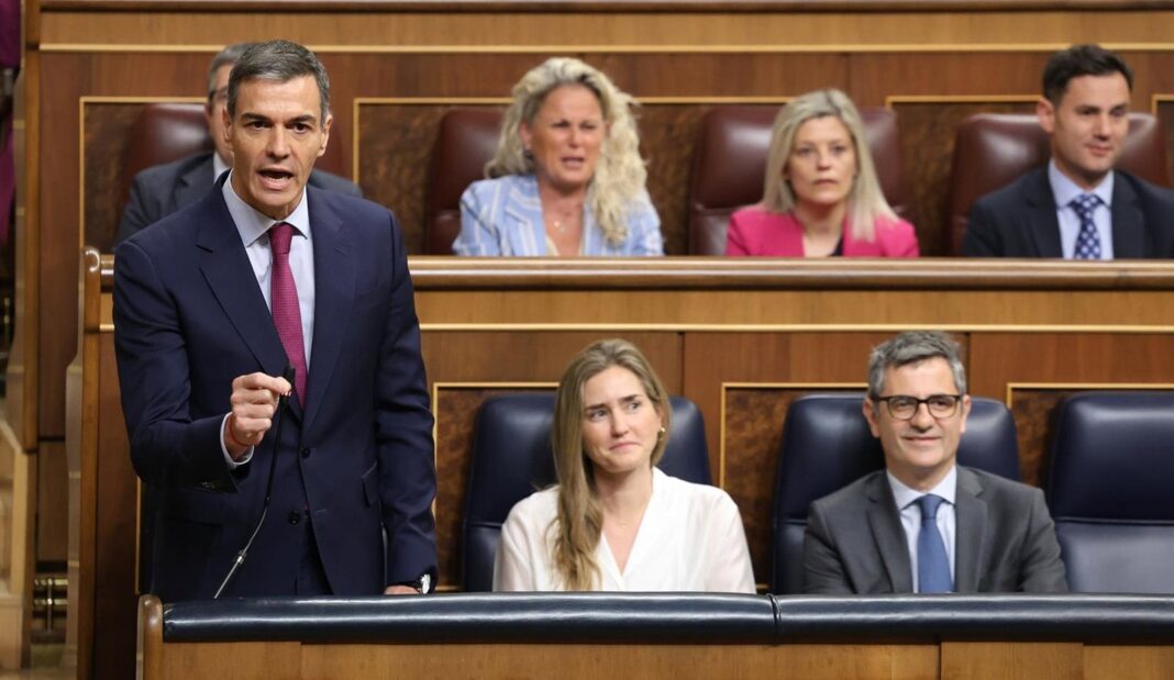 Santiago Abascal y Pedro Sánchez en el Congreso de los Diputados