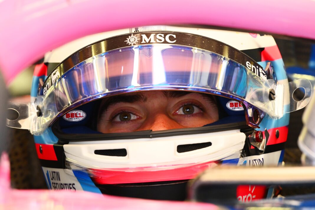 Franco Colapinto en el circuito de Miami con el auto Alpine número 43