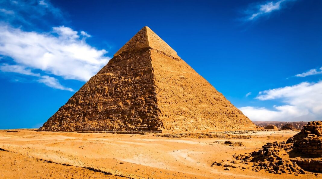 Pirámide de Keops en Giza, Egipto