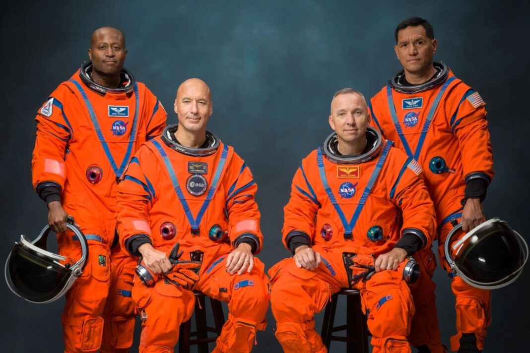 Astronautas de la NASA para la misión Artemis III