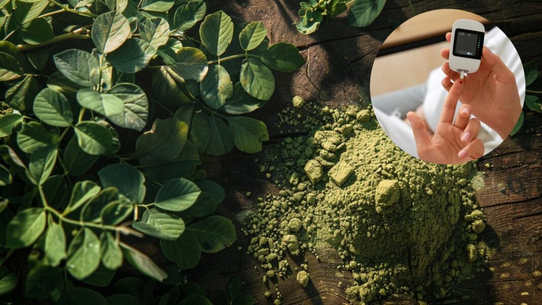 Hojas de moringa sobre una mesa de madera