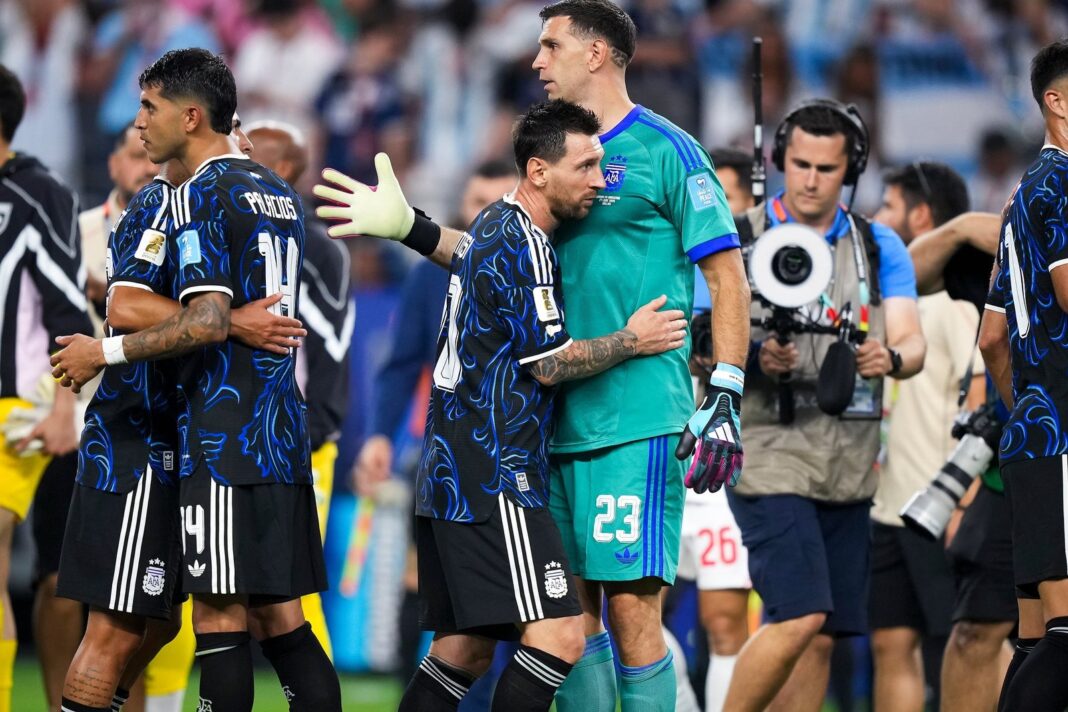 Jugadores de la selección argentina celebrando un gol durante el partido contra Jordania en el Mundial 2026