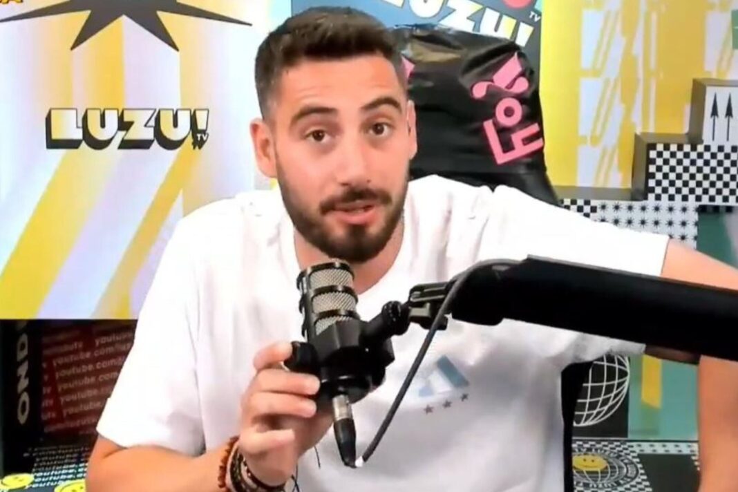 Nico Occhiato durante la cobertura del Mundial 2026 en Miami
