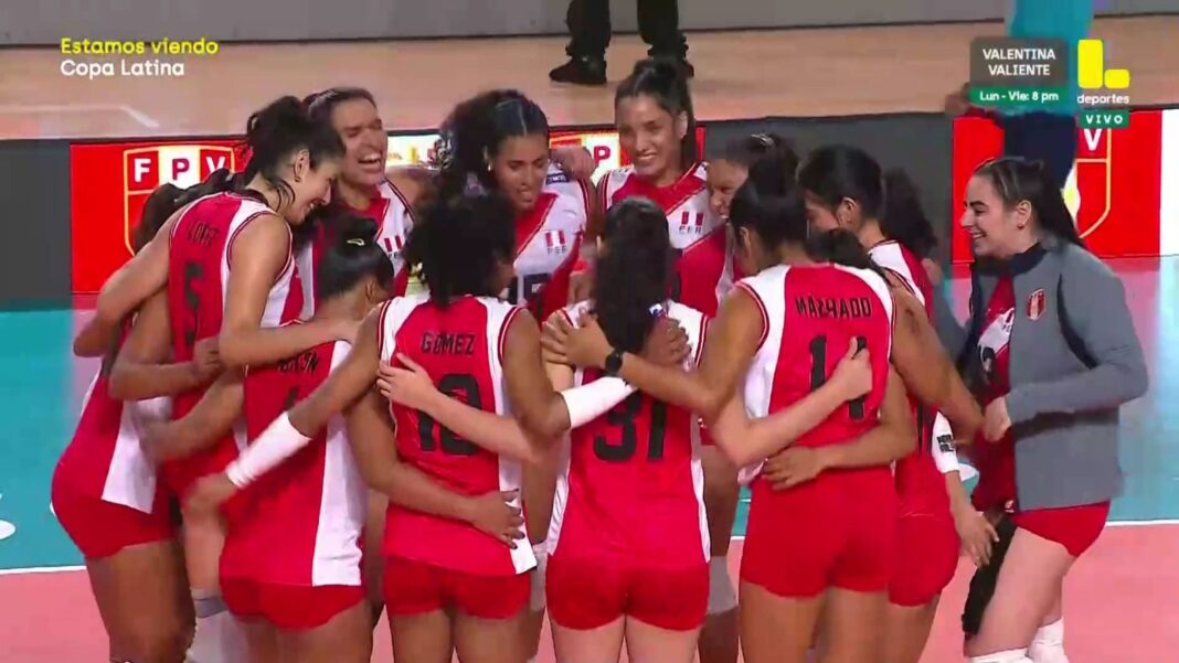 Partido de vóley entre Perú Mundialista y Perú Olímpico en la Copa Latina 2026