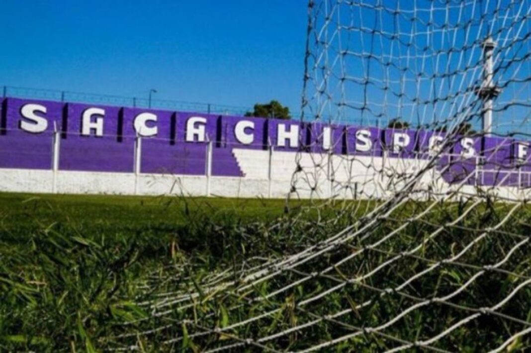 Posteo de Sacachispas en X con imágenes de Mbappé y Julián Álvarez