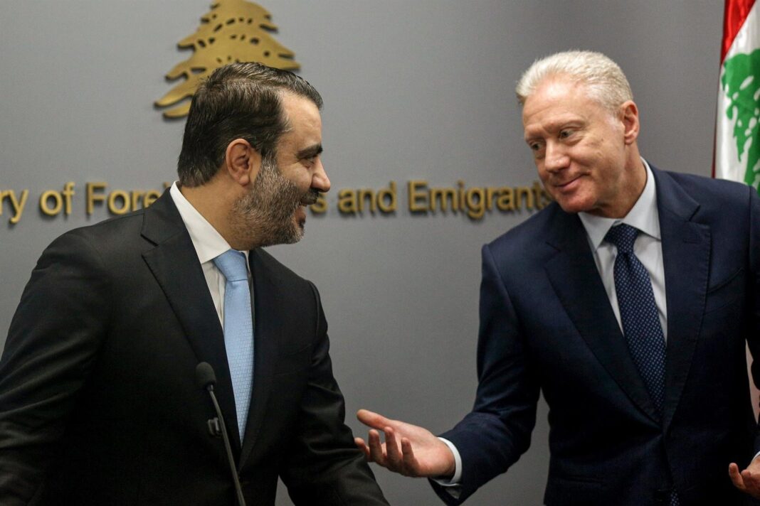 Ministro de Exteriores de Líbano Yussef Raggi durante declaraciones sobre el acuerdo con Israel