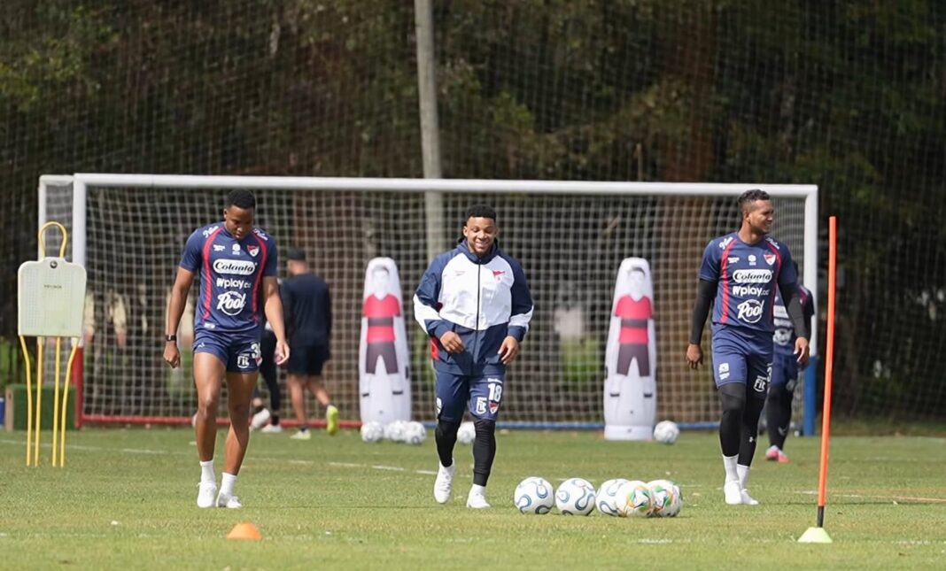 Jeison Medina jugando con Liga de Quito