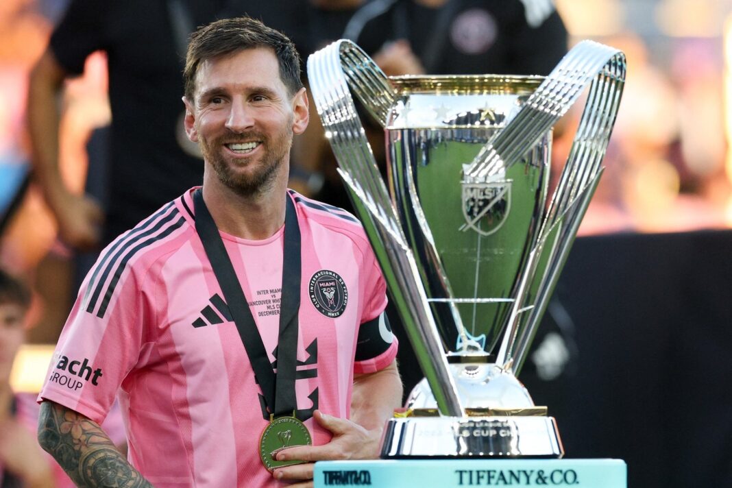 Lionel Messi con la camiseta del Inter Miami celebrando un gol