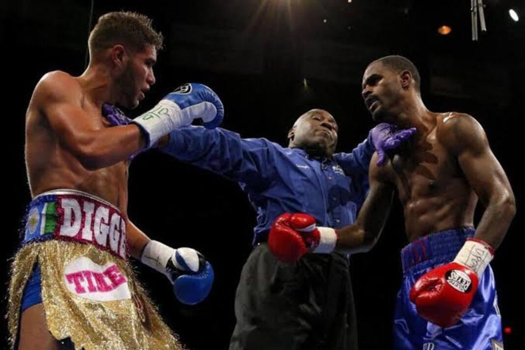 Terrel Williams durante una pelea de boxeo