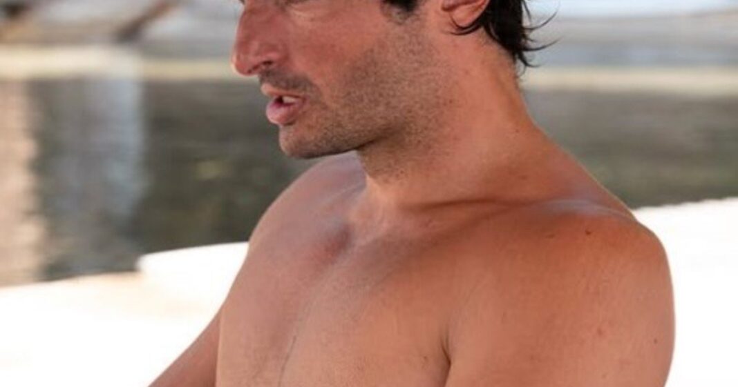 Carlos Sainz durante un entrenamiento físico