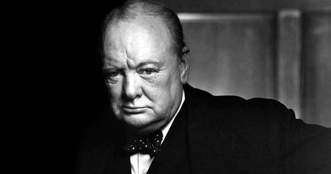 Winston Churchill, estadista británico