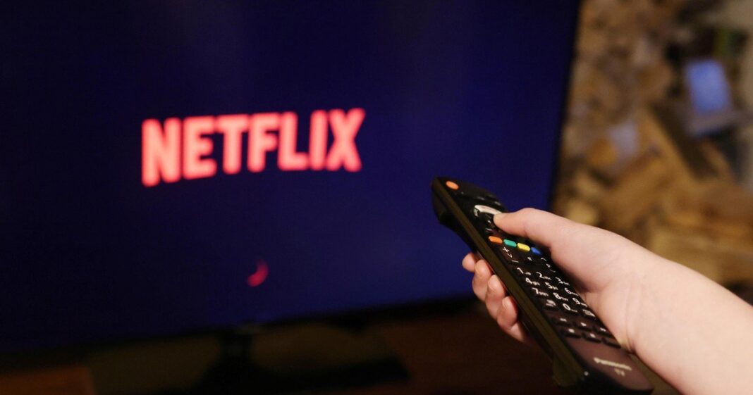 Logo de Netflix en una pantalla