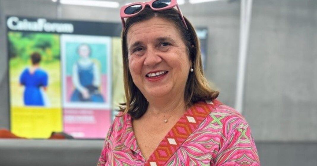 Rosa Pich-Aguilera Roca junto a su familia