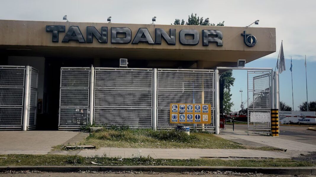 Allanamiento policial en domicilio vinculado a la causa Tandanor