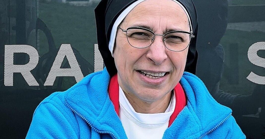 Sor Lucía Caram en una entrevista