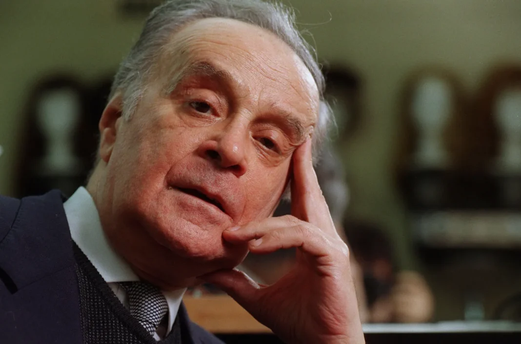Alberto Migré, autor de más de 700 radioteatros y telenovelas argentinas