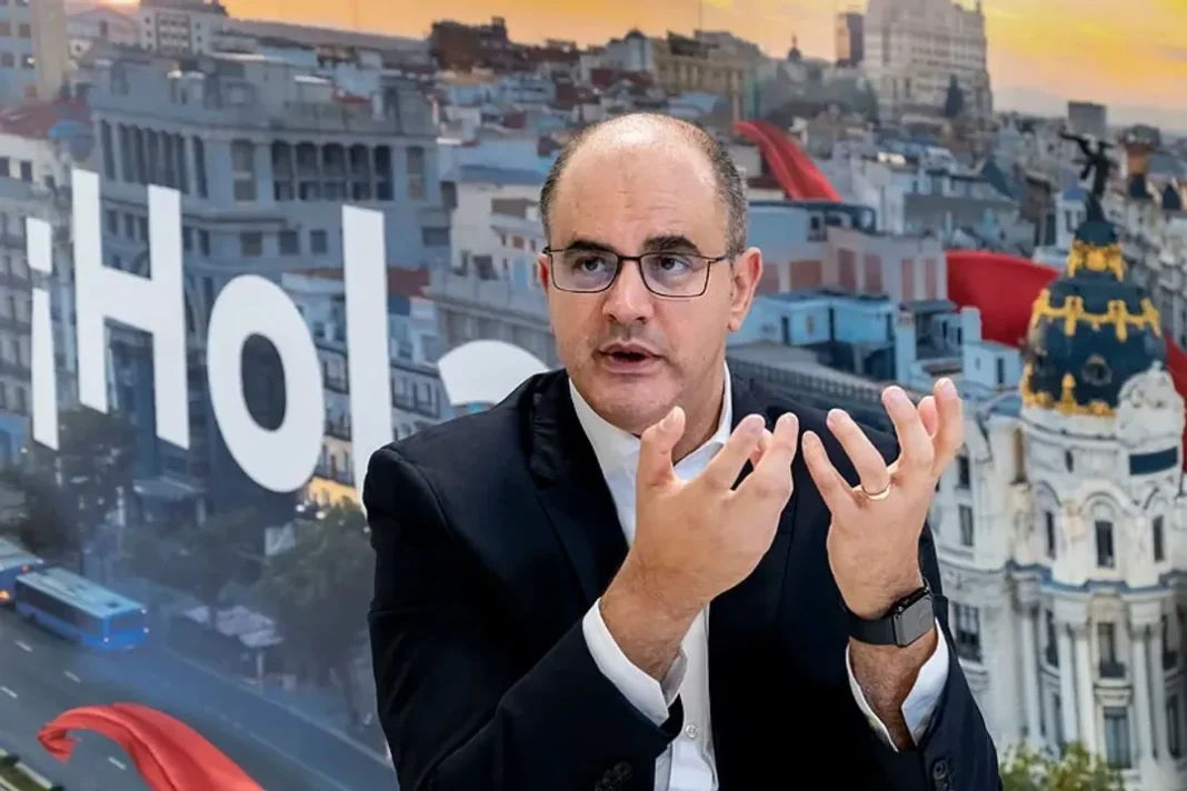 Fabrizio Favara, CEO de Iryo, durante su comparecencia en la comisión de investigación del Senado