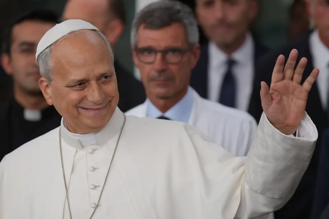 El papa León XIV durante una aparición pública