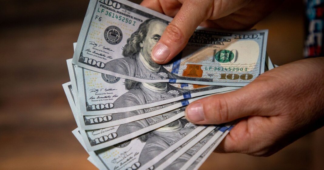 Cotización del dólar oficial y blue en Argentina el 13 de octubre