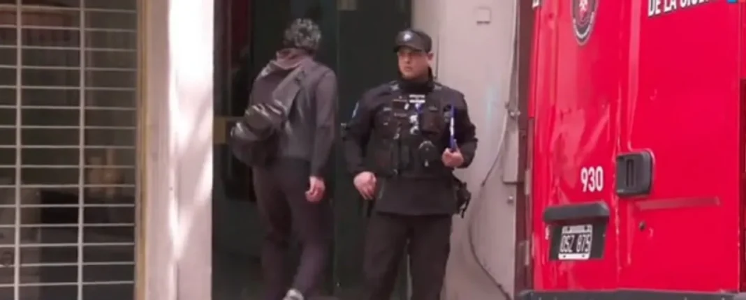 Departamento de Retiro donde fue hallada una mujer sin vida