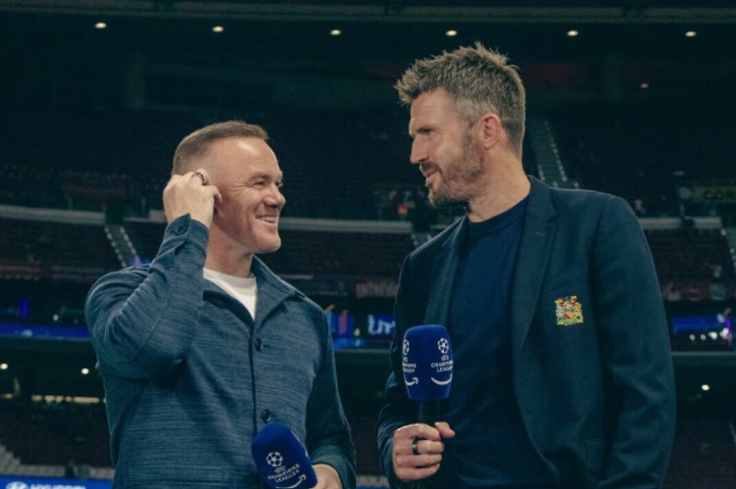 Wayne Rooney y Lisandro Martínez